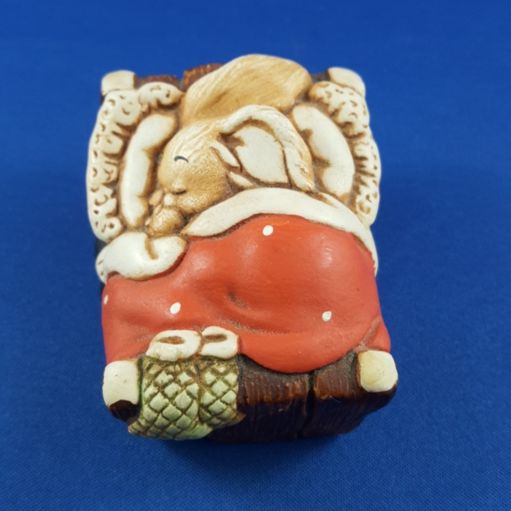 VTG Woodlander Sleeping Bunny Figurine, Rabbit Sculpture